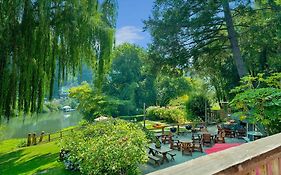 Russian River Inn